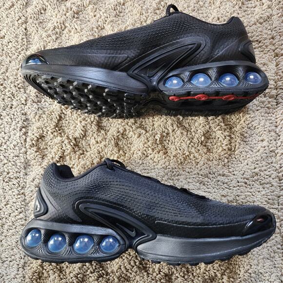 Nike Air Max DN Black Metallic Grey Pre-Owned Sz 11 - Picture 3 of 8